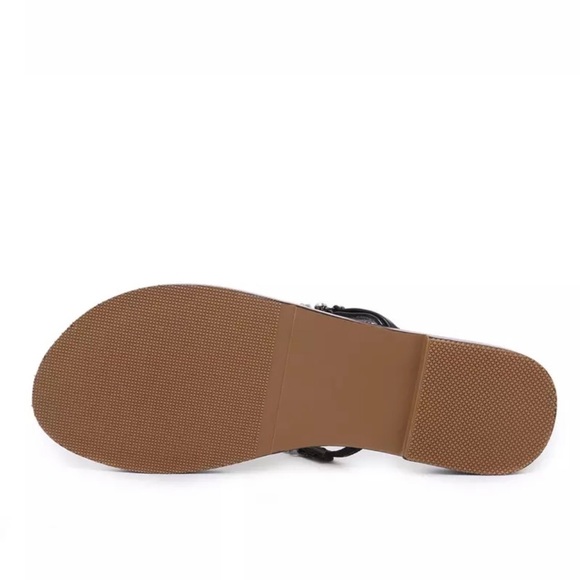 ✨MORE SIZES SOON!✨Embellished Crystal Sandals✨ - Picture 4 of 6